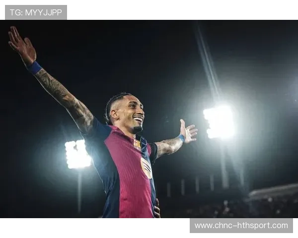 拉菲尼亚补射门前抢点巴萨终结比赛 拉菲尼亚补射门前抢点巴萨终结比赛